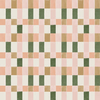 Cornelia, Pink