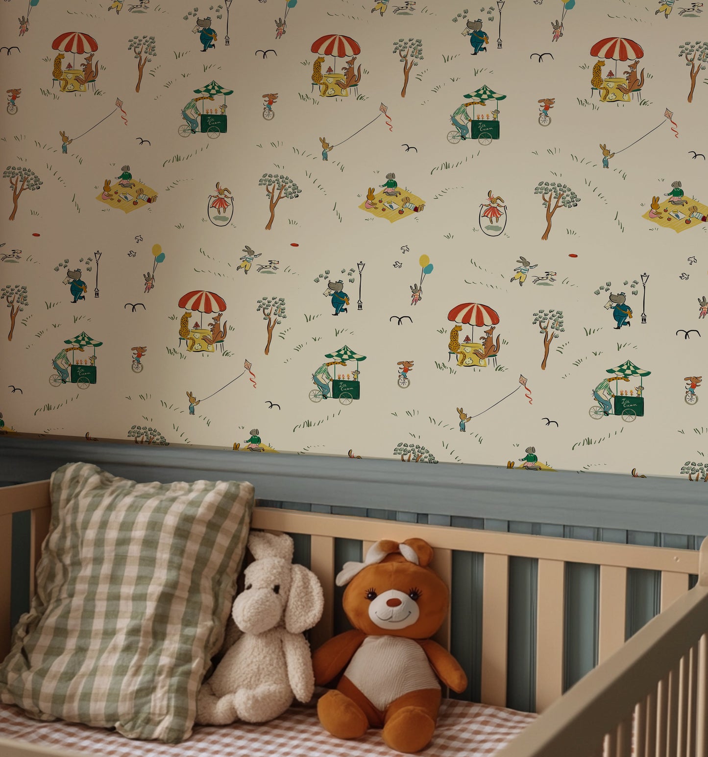 Parks Wallpaper, Cream